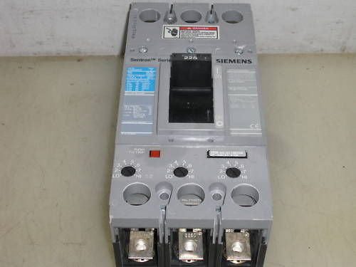 SIEMENS FXD63M225 CIRCUIT BREAKER *USED*