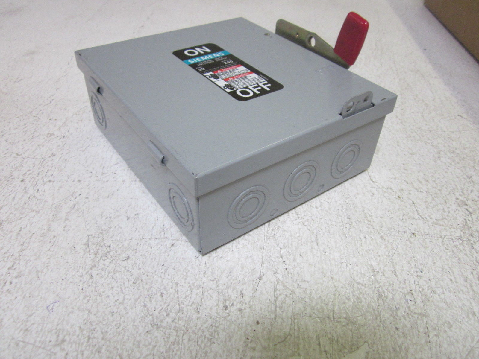 SIEMENS GF321N 30A SAFETY SWITCH GENERAL DUTY  *NEW NO BOX*