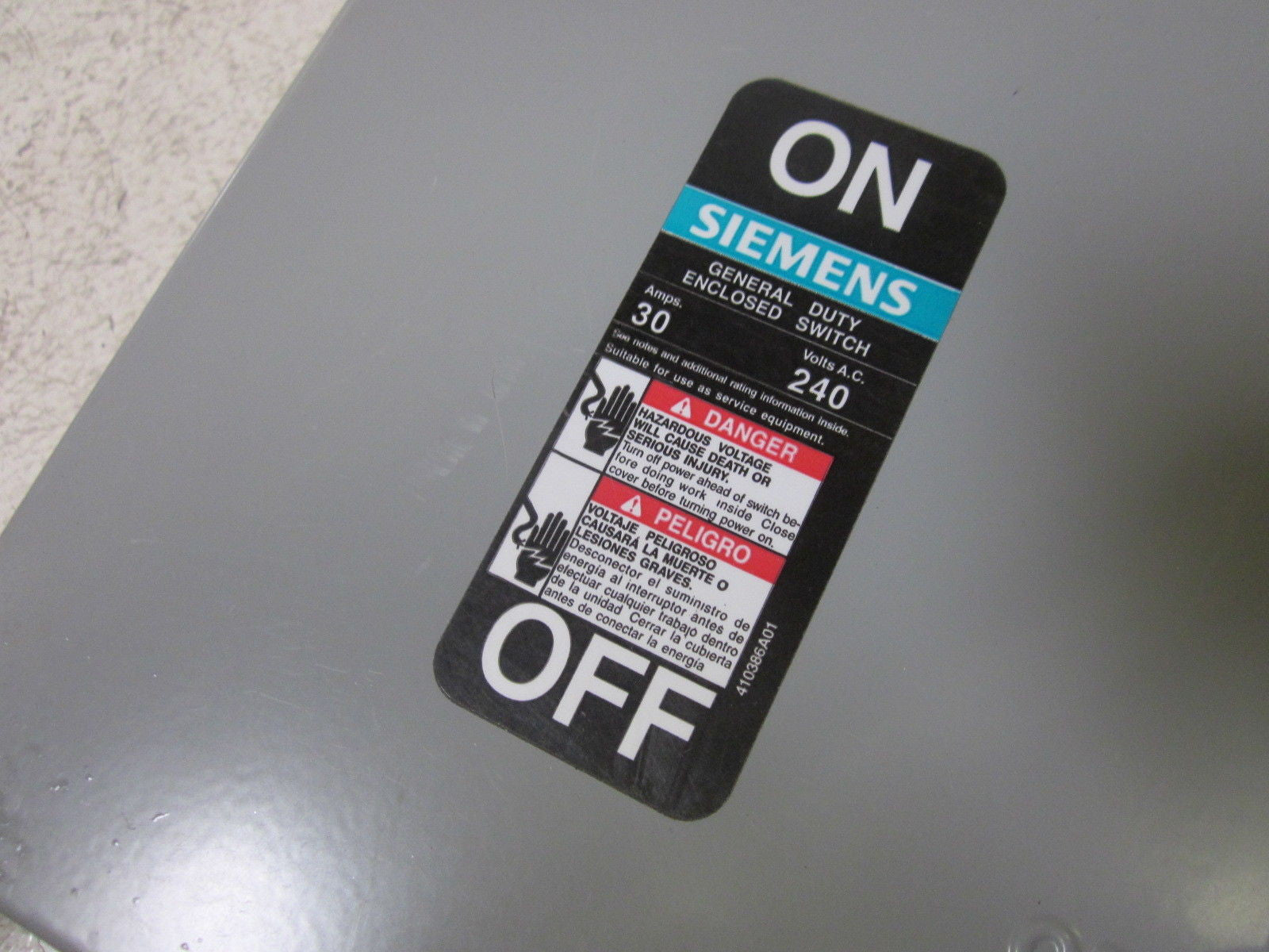 SIEMENS GF321N 30A SAFETY SWITCH GENERAL DUTY  *NEW NO BOX*