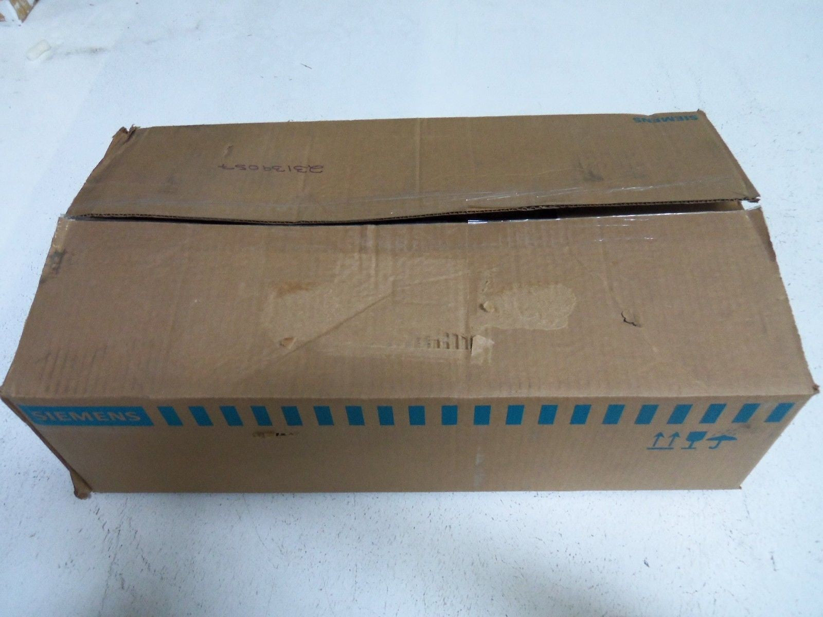 SIEMENS HF363R SAFETY SWITCH *NEW IN BOX*