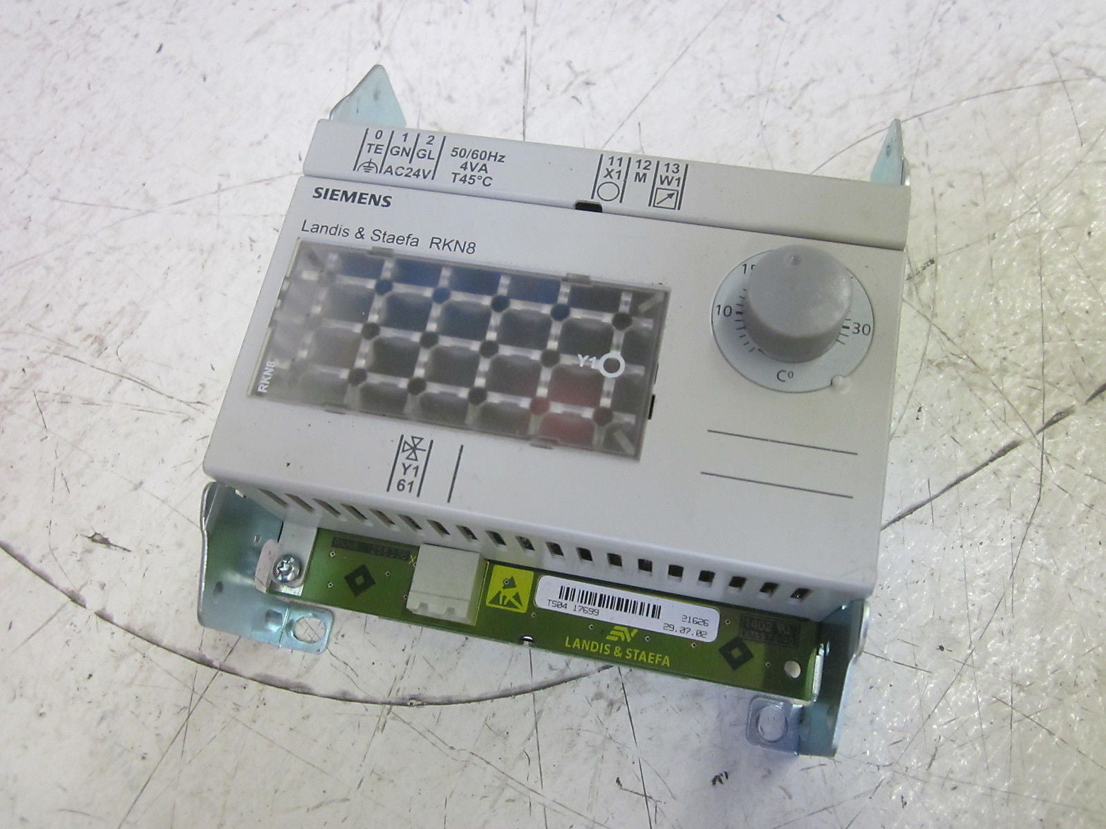 SIEMENS RKN8 UNIVERSAL CONTROLLER 24VAC *NEW NO BOX*