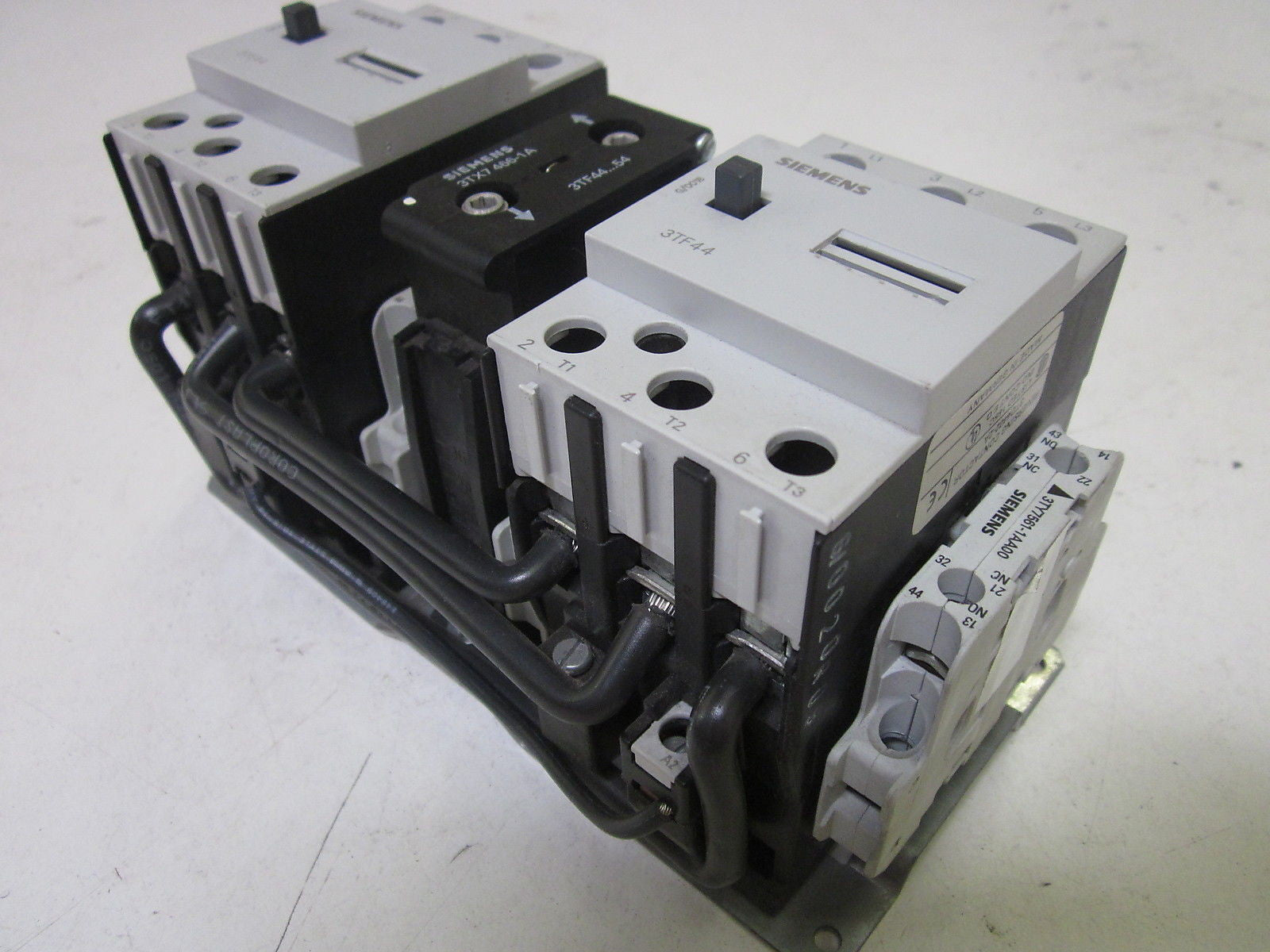 SIEMENS 3TD4402-2A  *NEW NO BOX*