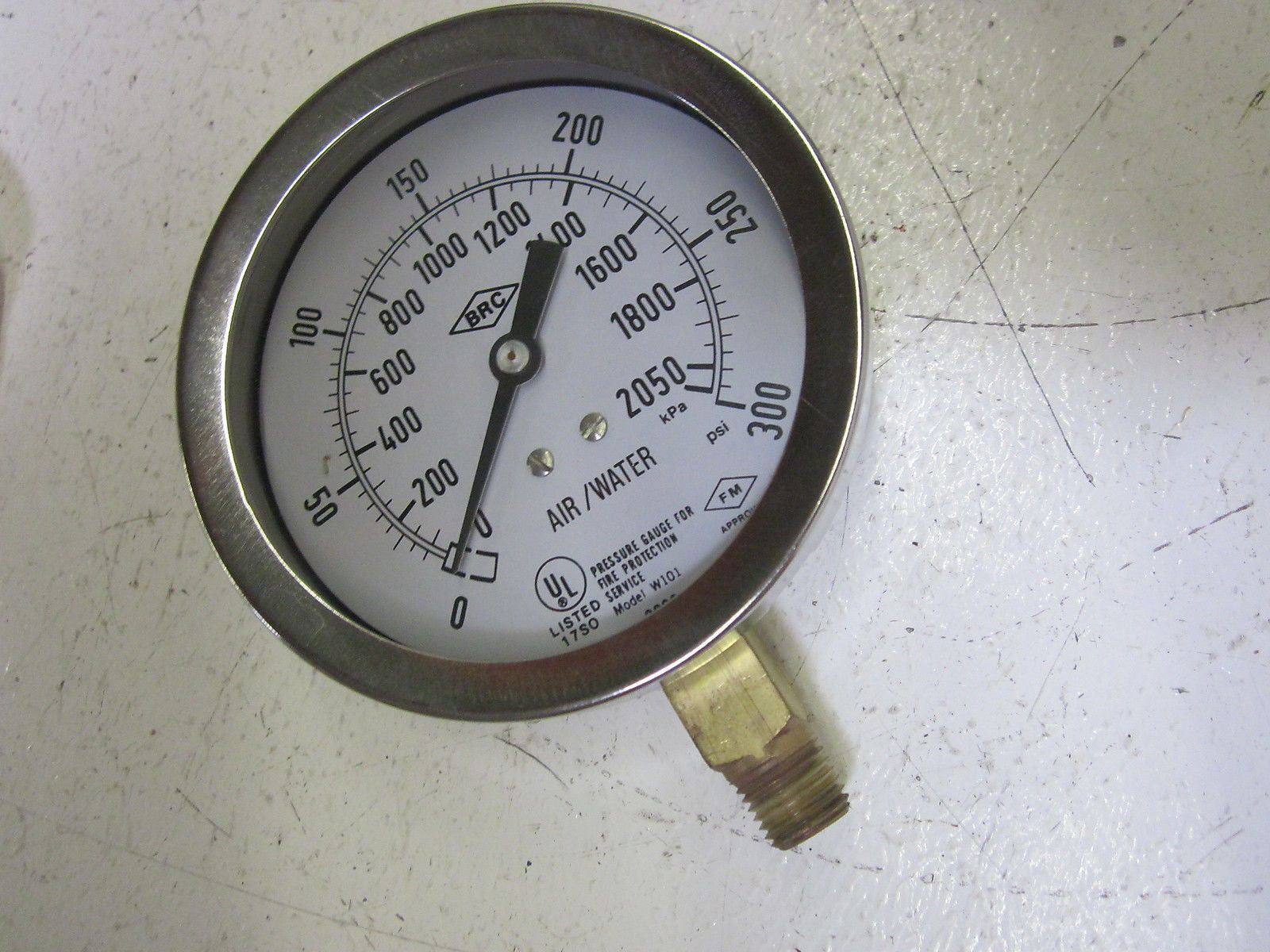 SIMPLEX GRINNELL W-101 AIR/WATER GAUGE 300PSI 2050KPA 3-1/2" *USED*