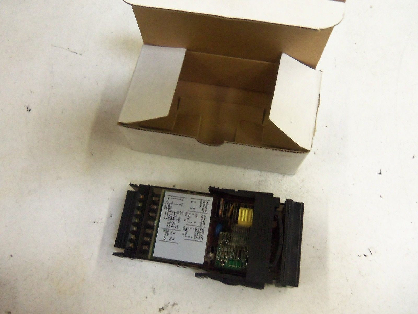 SIXTH SENSE AI-100-48312 *NEW IN BOX*