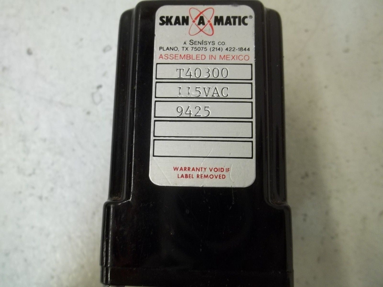 SKAN-A-MATIC T40300 PHOTOELECTRIC AMPLIFIER  RELAY 115VAC *USED*
