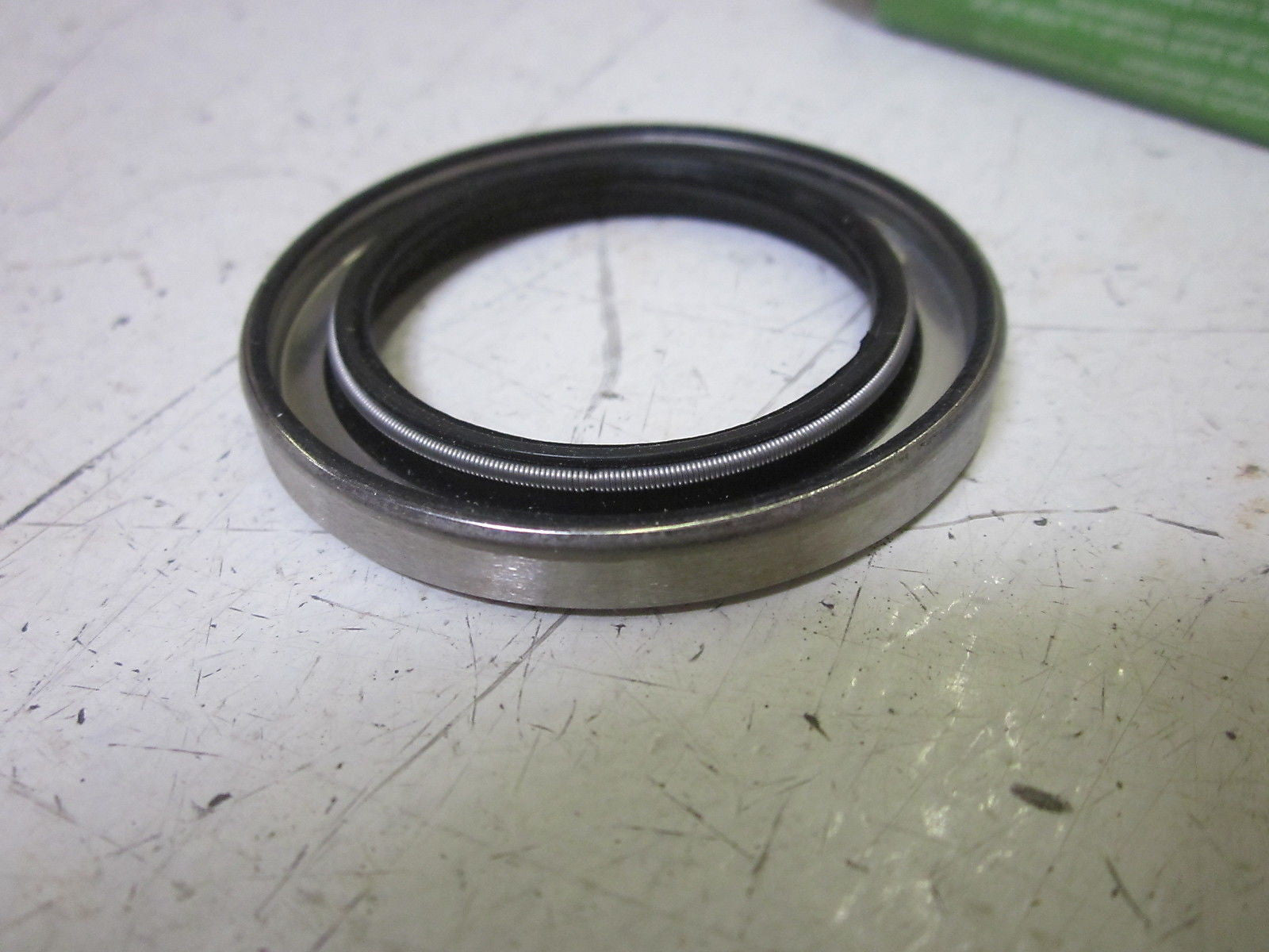 SKF 14872 OIL SEAL *NEW IN BOX*