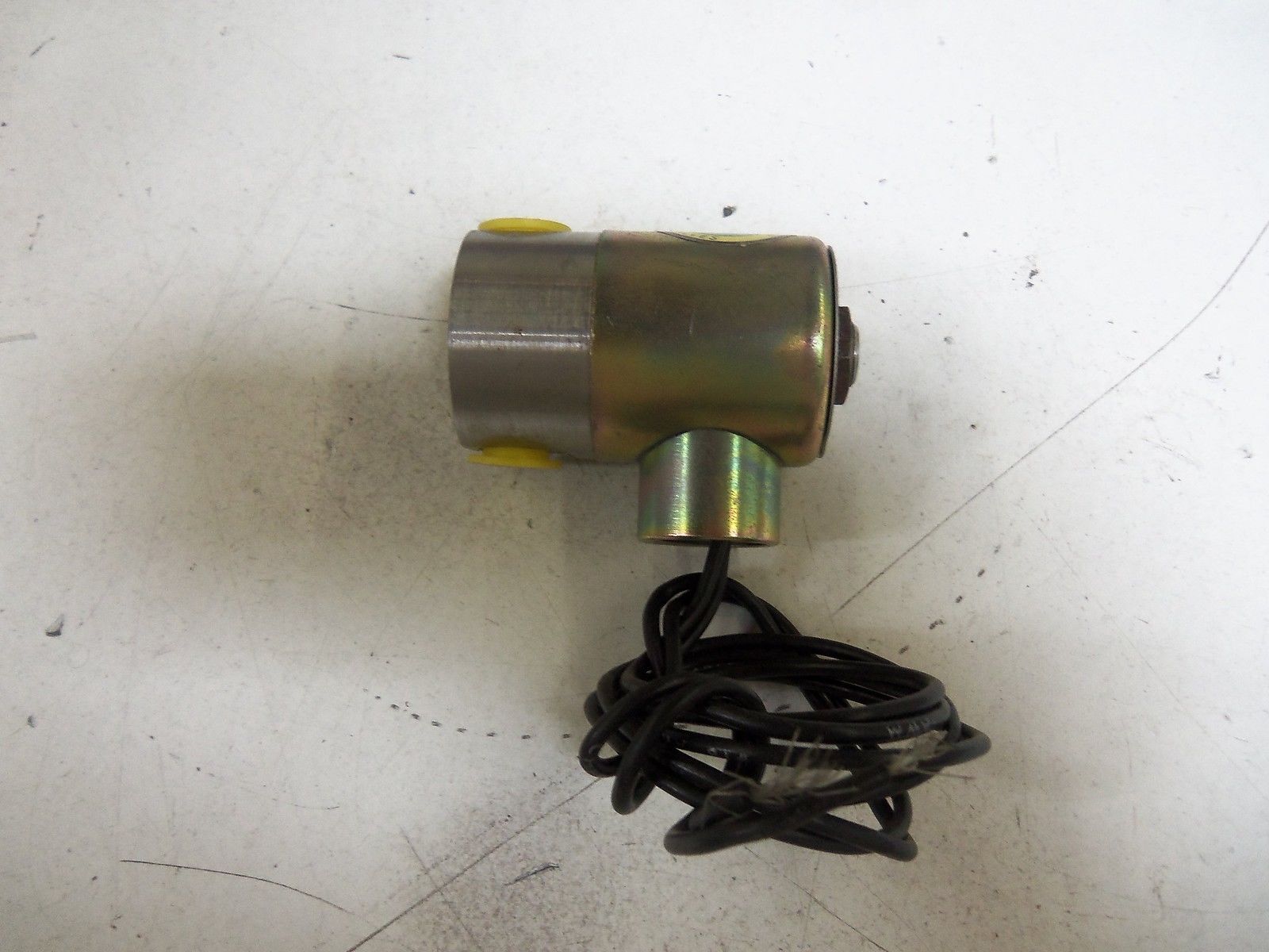 SKINNER V52-DB23002 *USED*