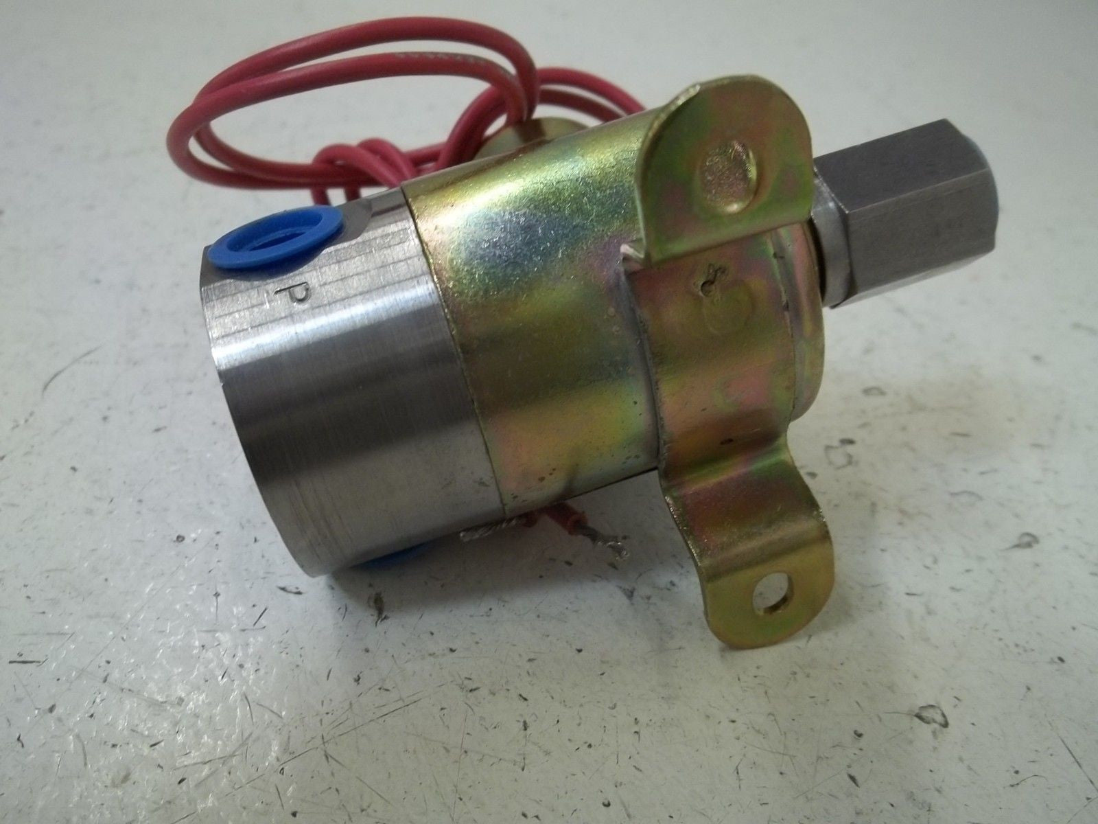 SKINNER VALVE V53DW2075 SOLENOID VALVE *USED*