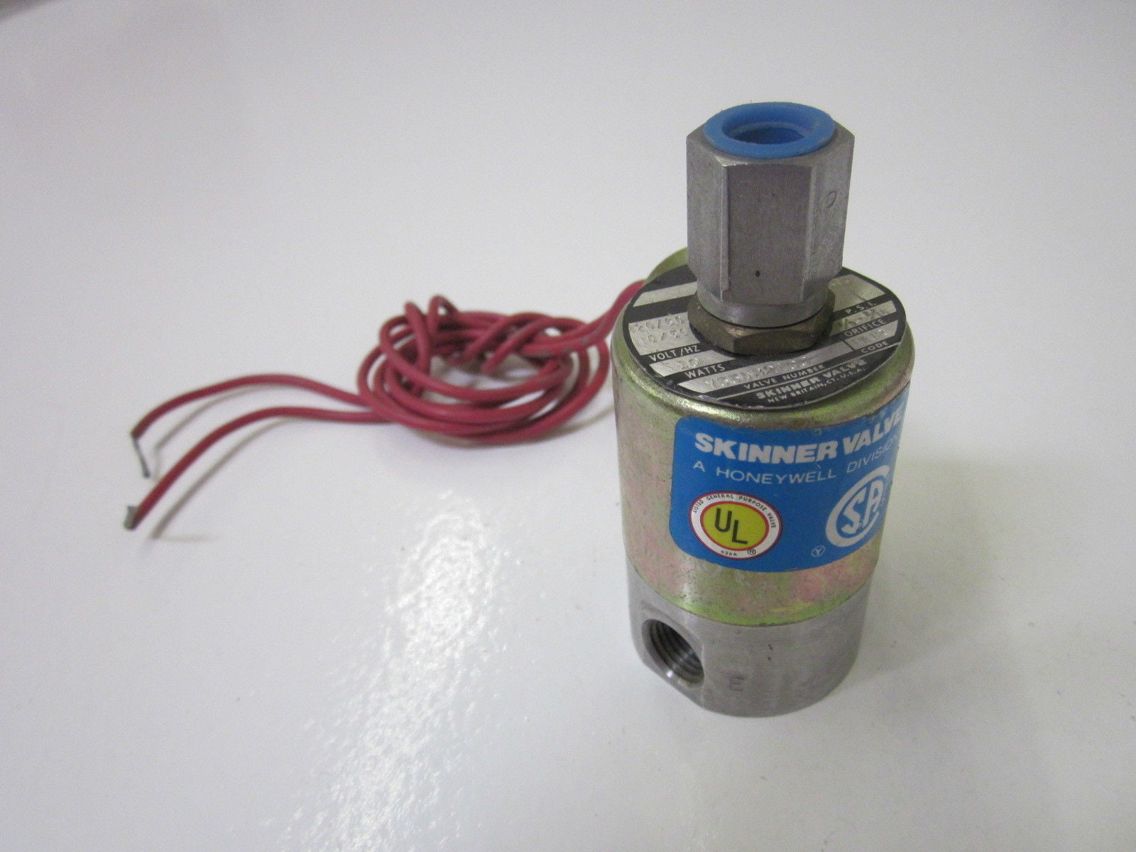 SKINNER VALVE V55DB2100 *USED*