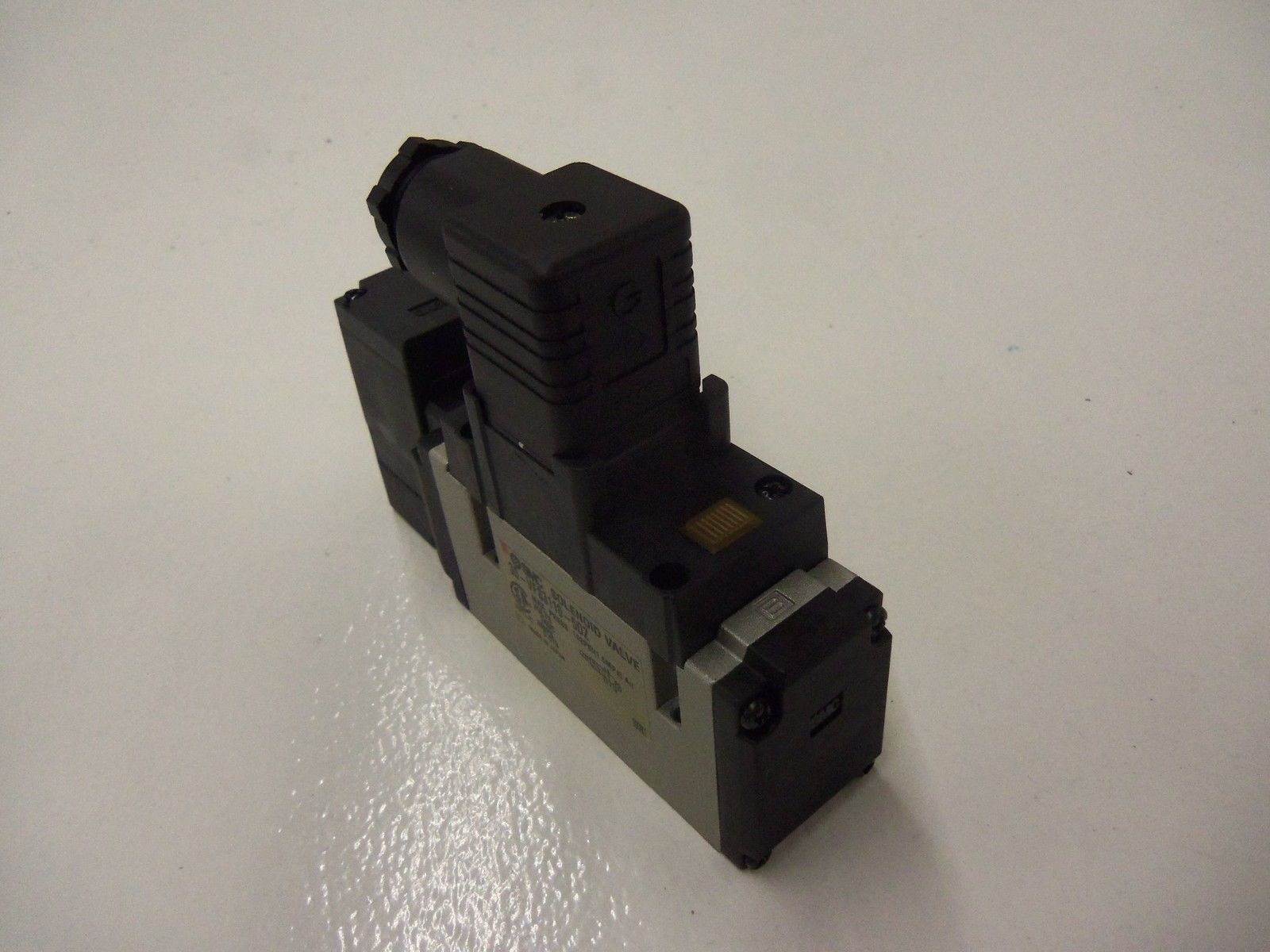 SMC 30-VFS3110-5DZ *NEW NO BOX*