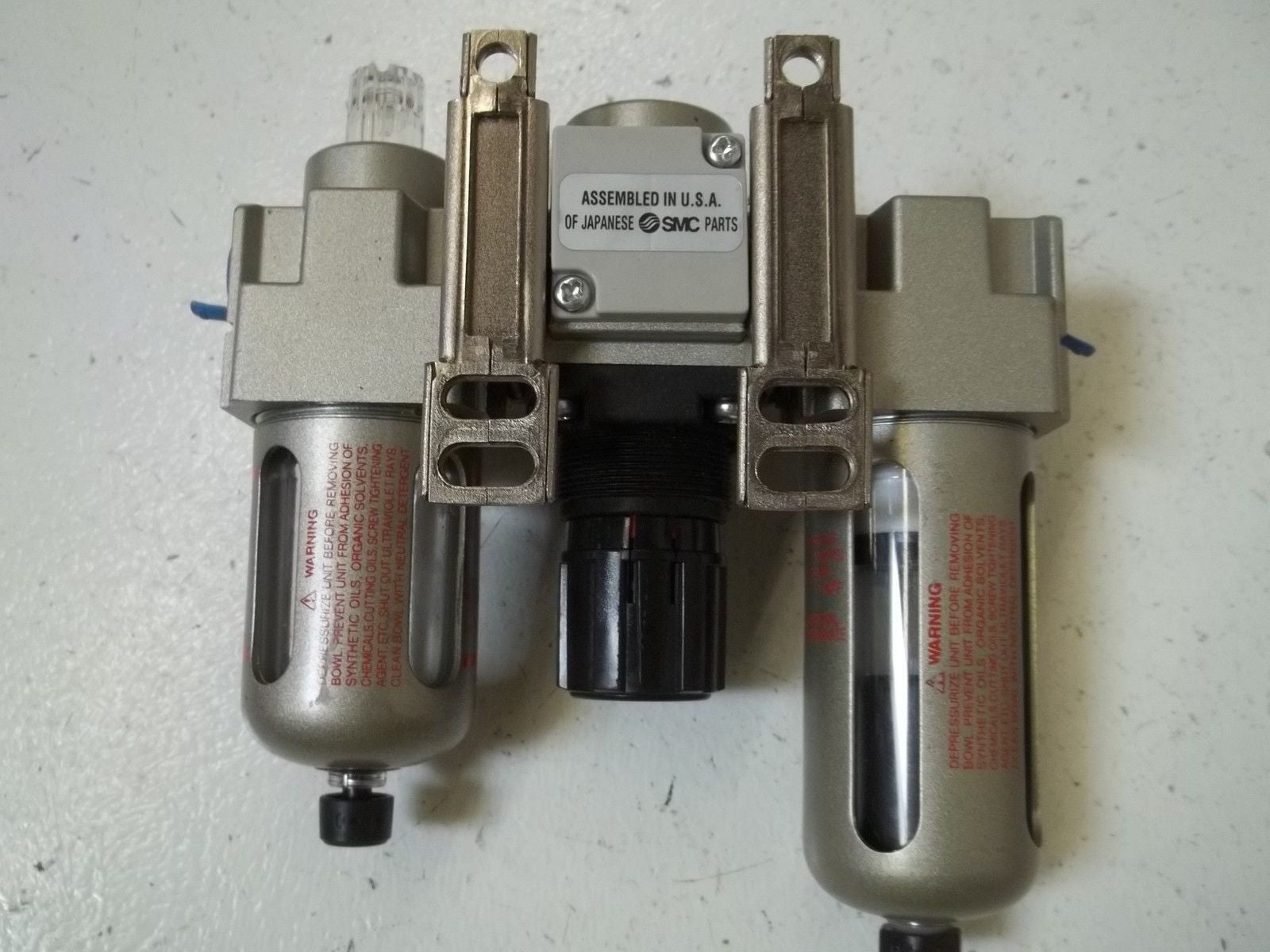 SMC AC20-N02C-3CZ *NEW OUT OF A  BOX*