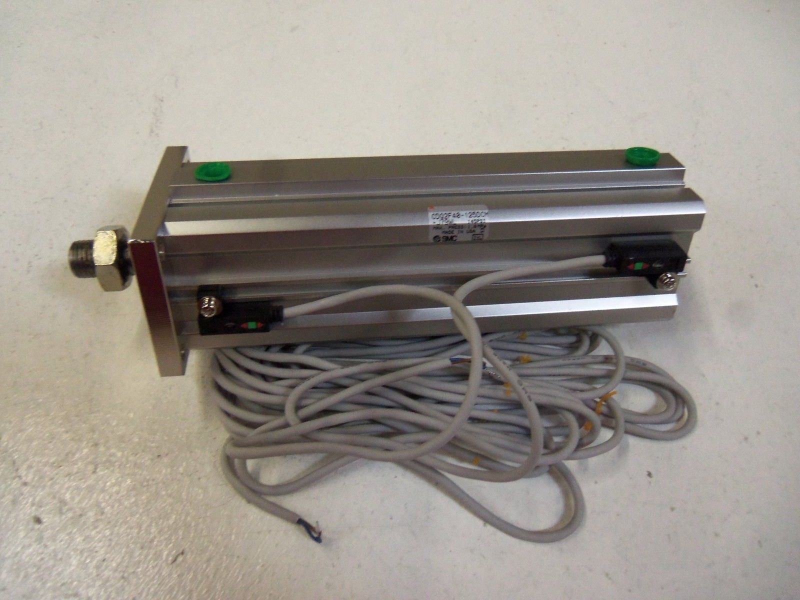 SMC AIR CYLINDER CDQ2F40-125DCM-J79WL *USED*