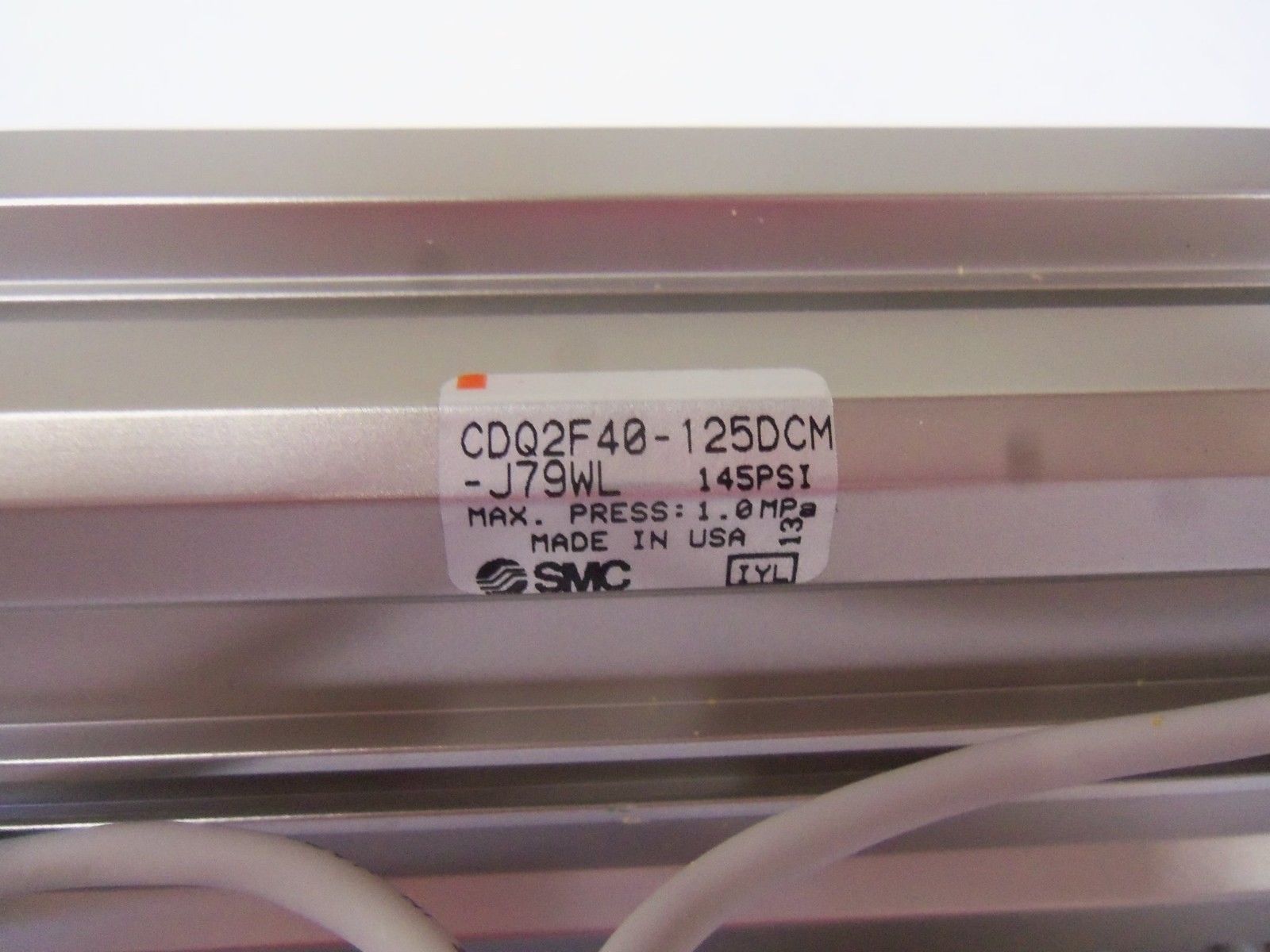 SMC AIR CYLINDER CDQ2F40-125DCM-J79WL *USED*