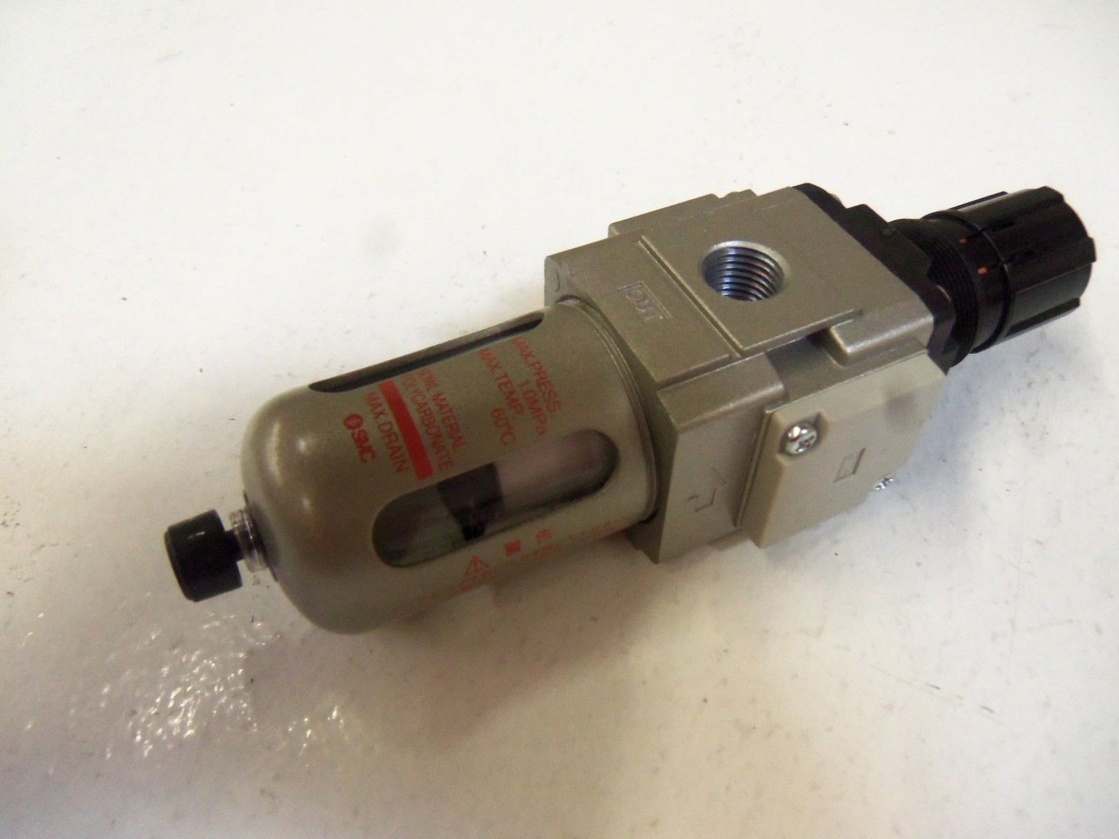 SMC AIR PRESSURE AW20-02-C *USED*