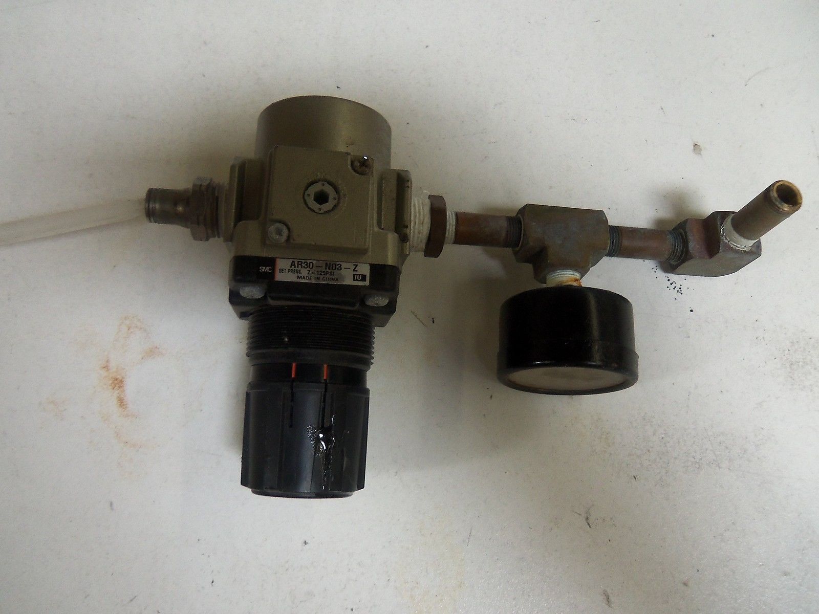 SMC AR30-N03-Z *USED*
