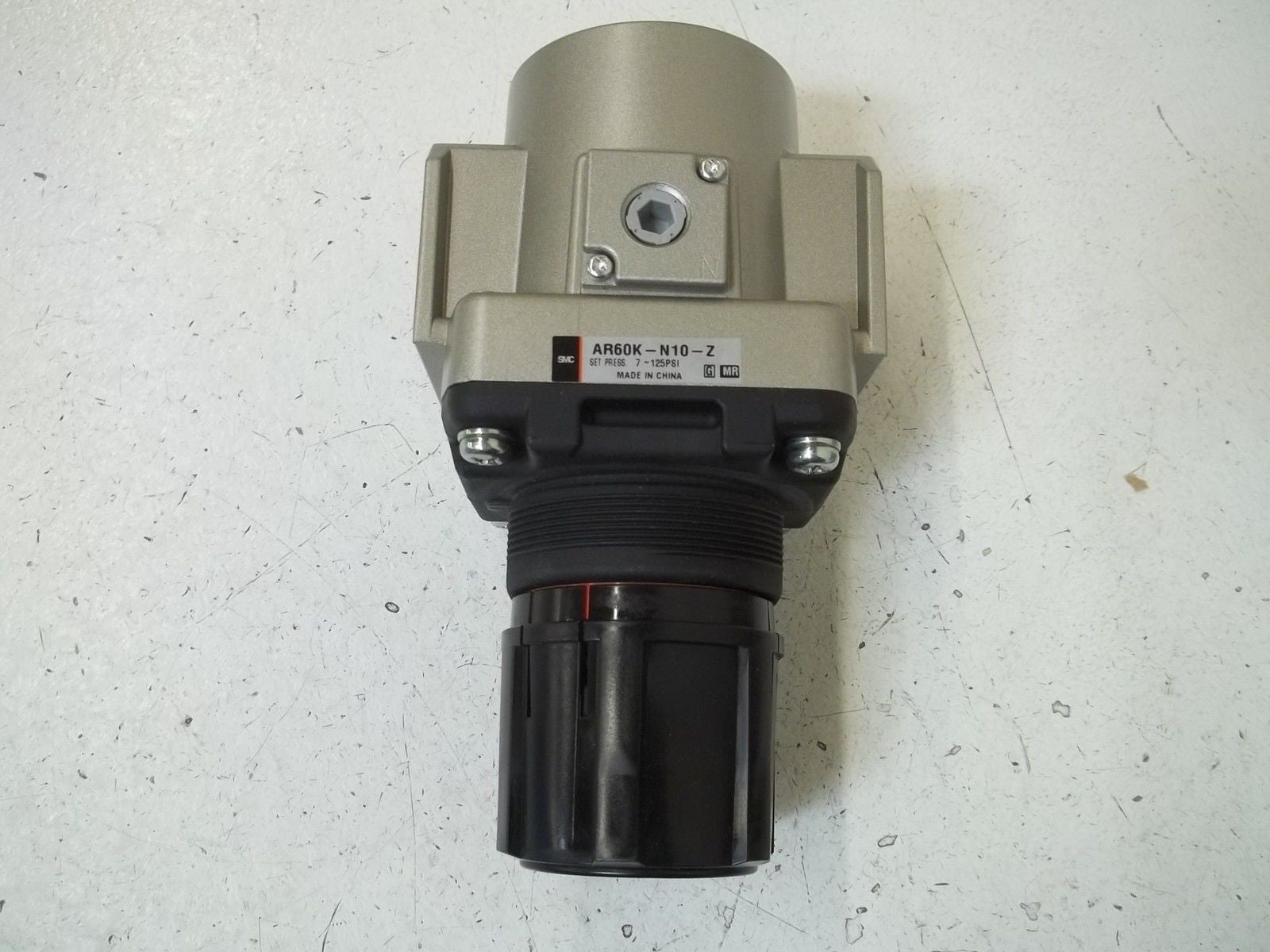 SMC AR60K-N10-Z REGULATOR W/GAUGE *NEW NO BOX*