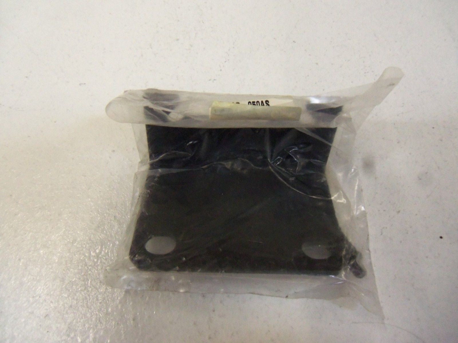 SMC BRACKET AF50P-050AS *NEW NO BOX*