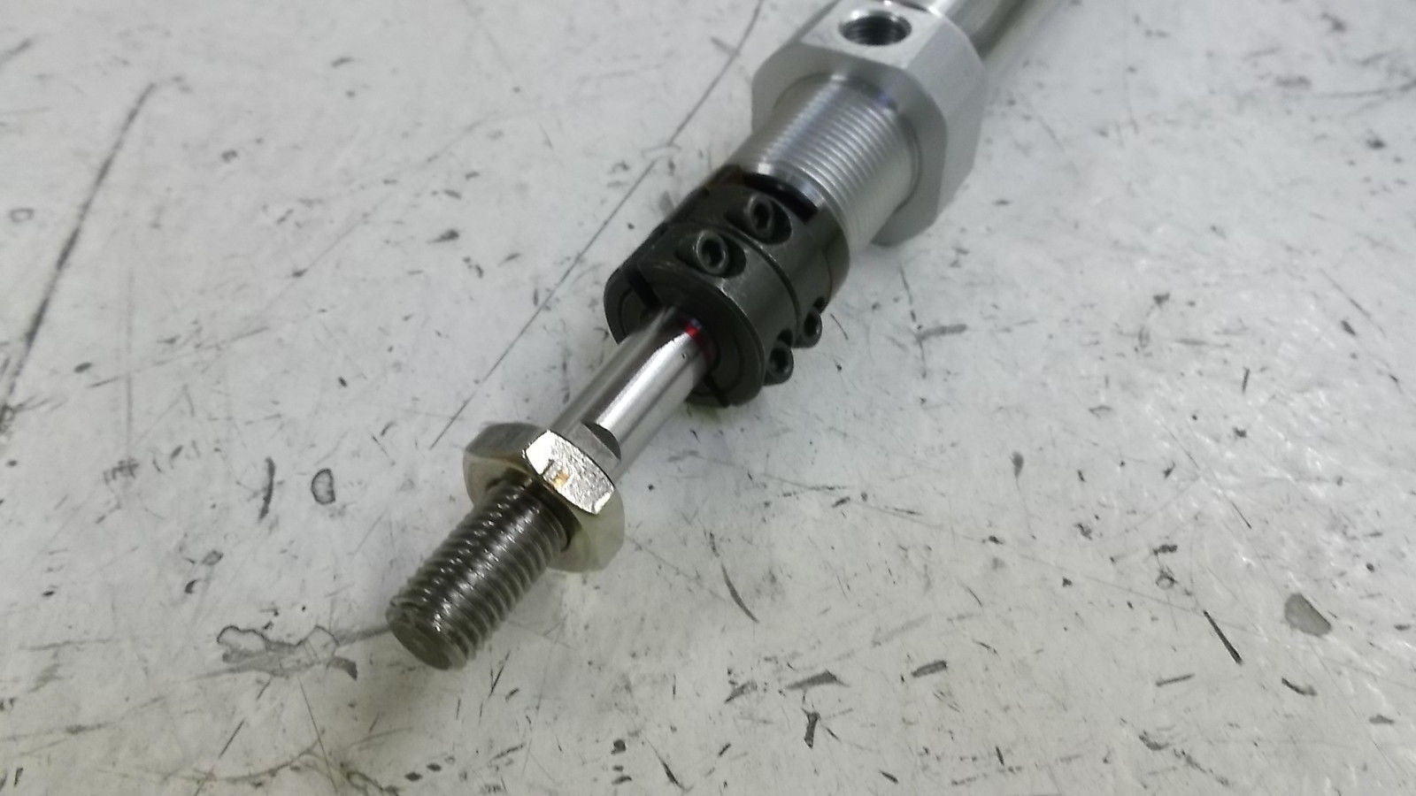 SMC CD85N25-300-B CYLINDER (AS PICTURED) *USED*