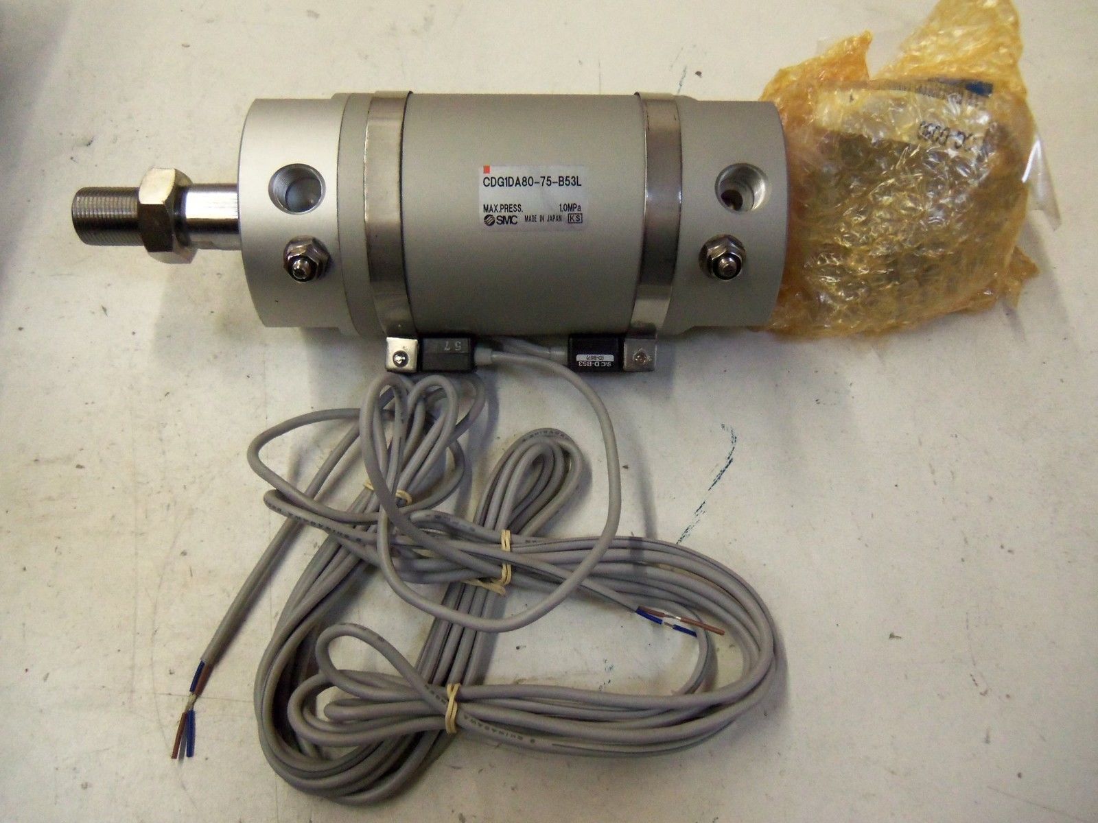 SMC CDG1DA80-75-B53L *NEW NO BOX*