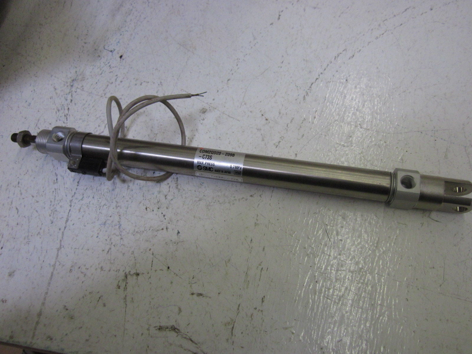 SMC CDM2QD20-209B-C73S *USED*