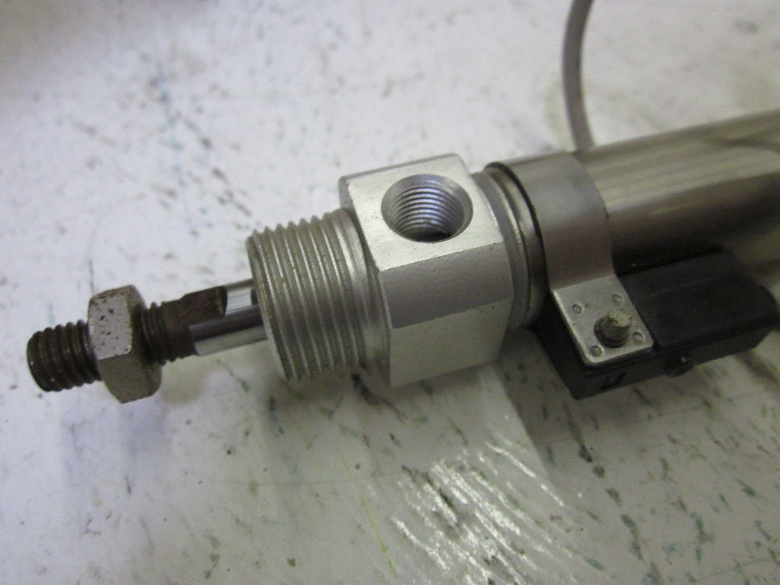 SMC CDM2QD20-209B-C73S *USED*