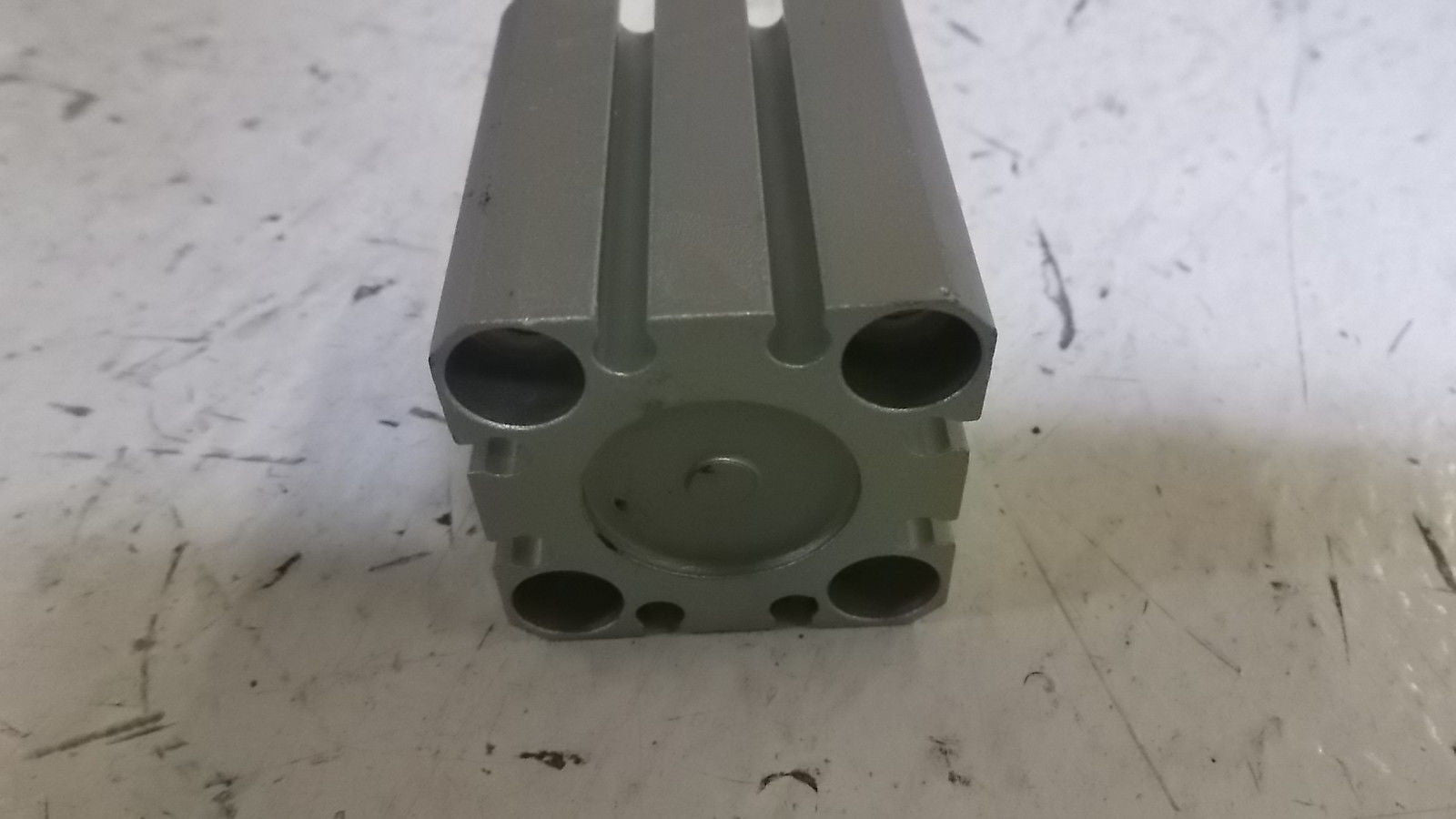 SMC CDQSB20-15D COMPACT CYLINDER *NEW NO BOX*