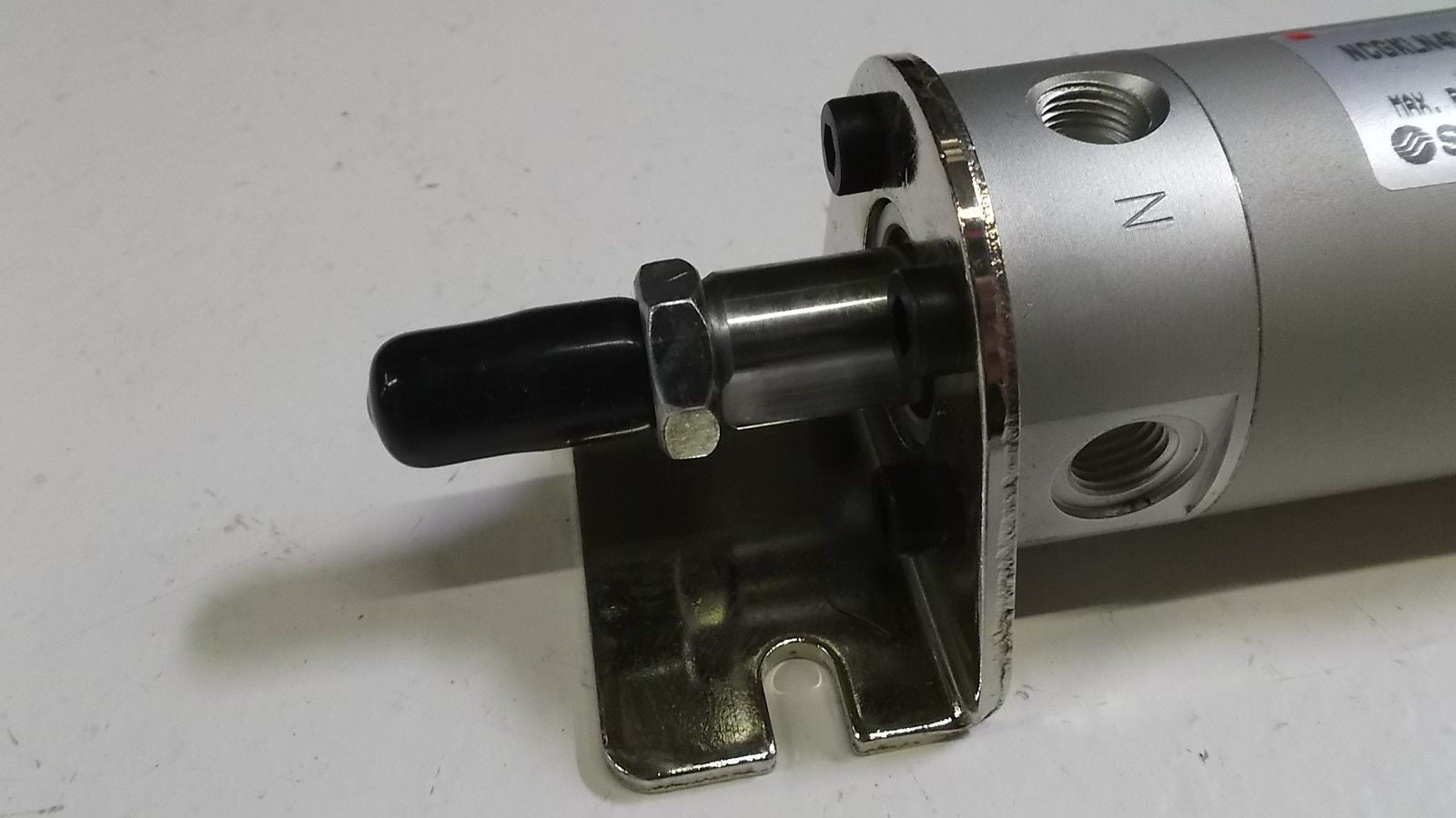 SMC NCGKLN40-0050 PNEUMATIC CYLINDER *NEW NO BOX*