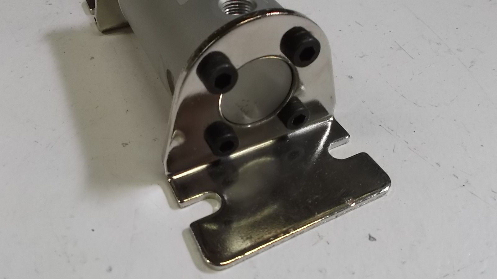 SMC NCGKLN40-0050 PNEUMATIC CYLINDER *NEW NO BOX*
