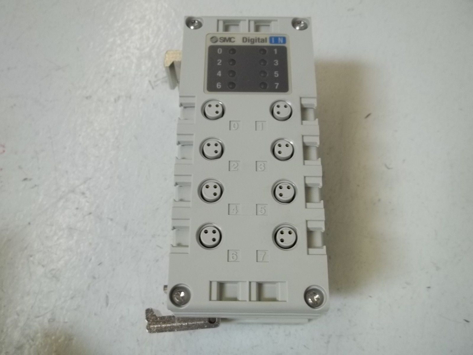SMC EX600-DXPC PNEUMATIC VALVE *NEW IN BOX*