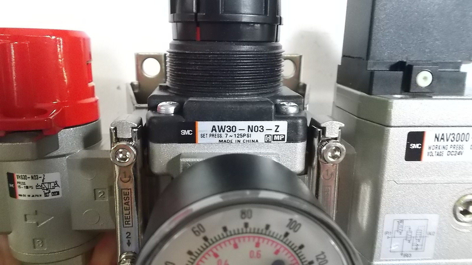 SMC FILTER REGULATOR ASSEMBLED AW30-N03-7 *NEW NO BOX*