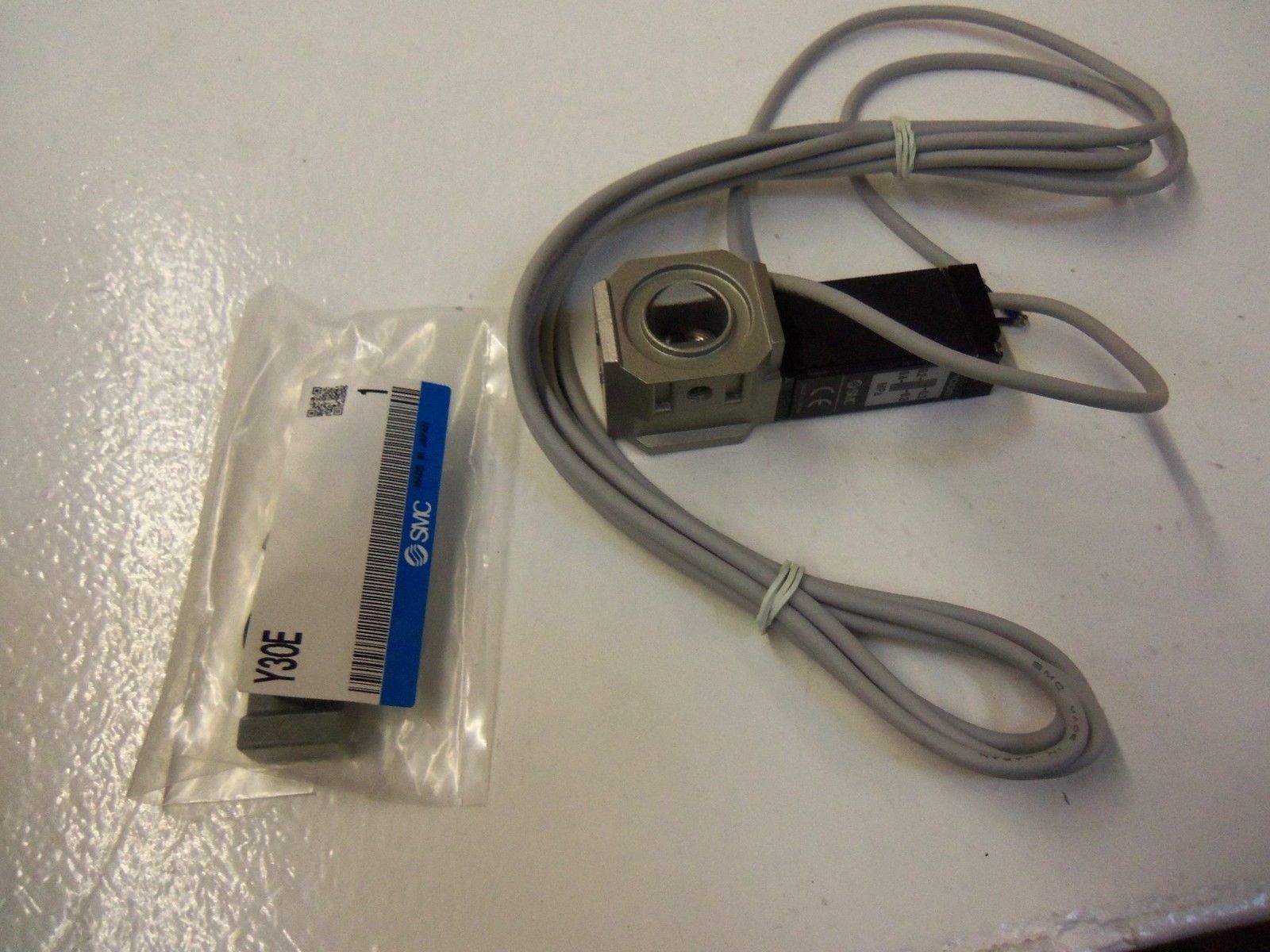 SMC IS1000E-303Y-X201 *NEW NO BOX*