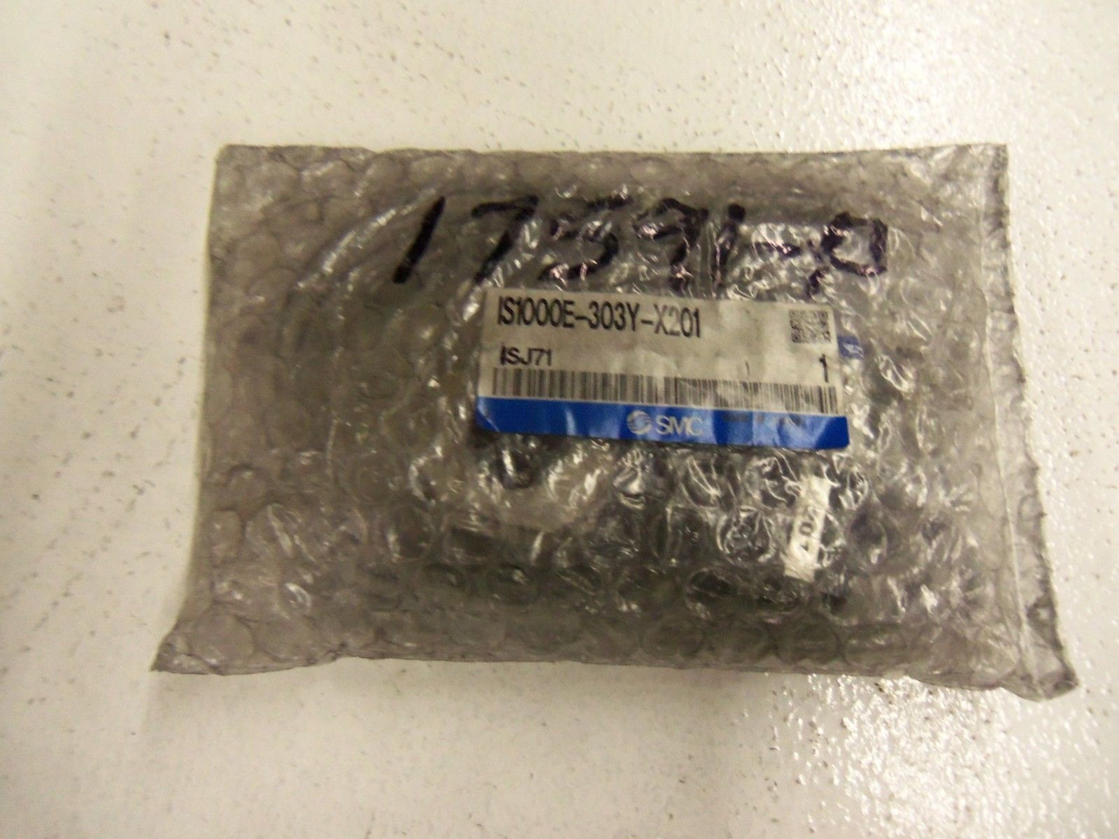 SMC IS1000E-303Y-X201 *NEW IN BAG*