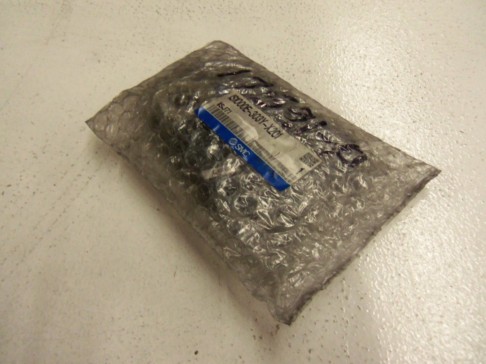 SMC IS1000E-303Y-X201 *NEW IN BAG*