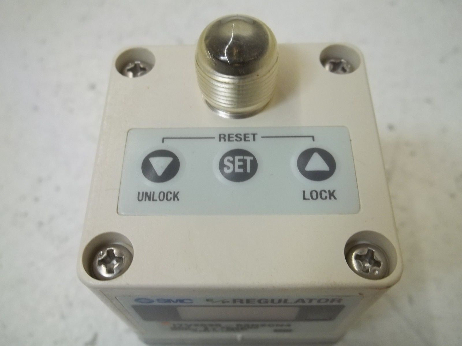 SMC ITV2030-03N2CN4 ELECTRO PNEUMATIC REGULATOR *NEW NO BOX*