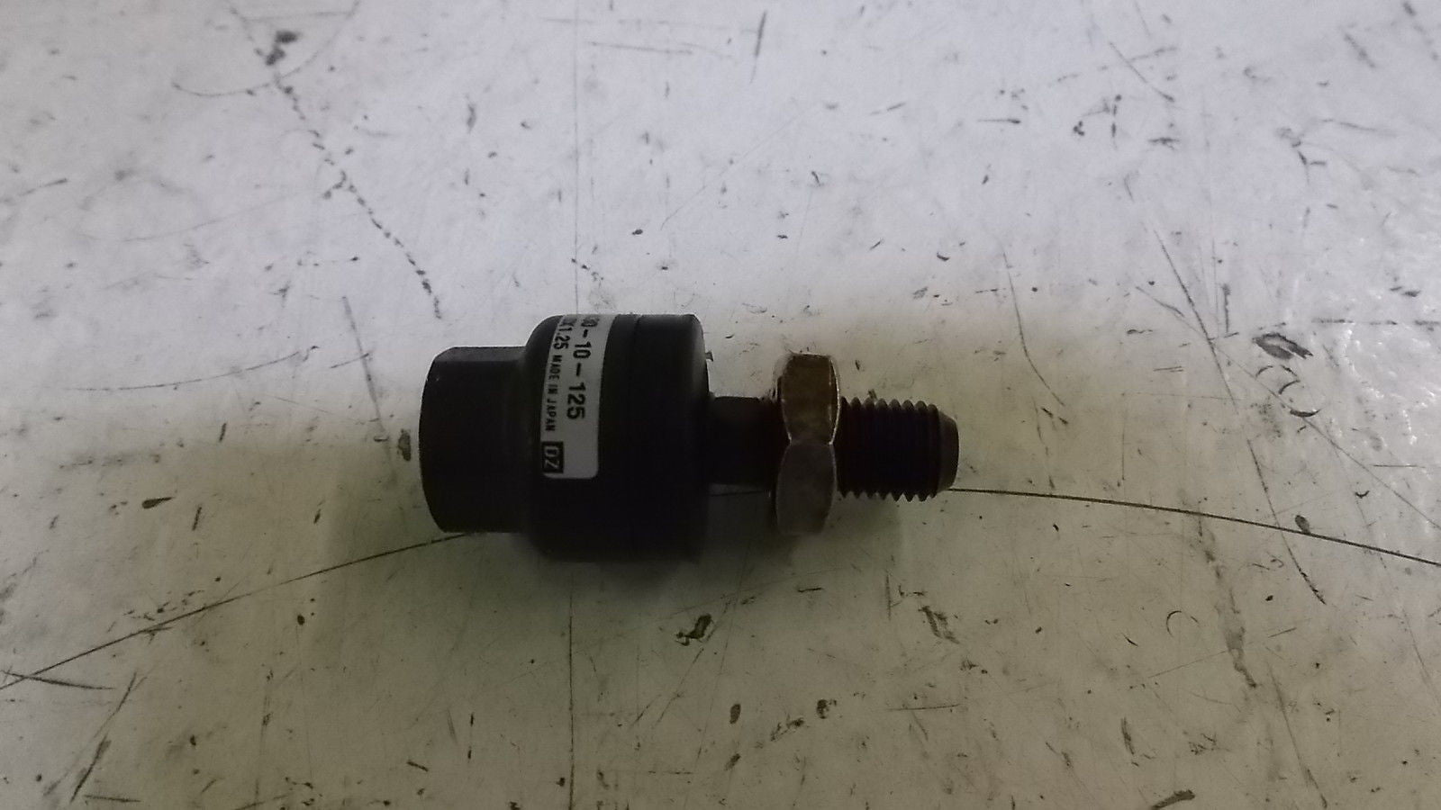 SMC JA30-10-125 FLOATING JOINT *USED*