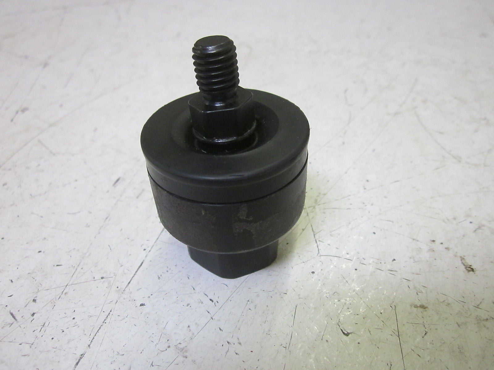 SMC JB63-10-150 FLOATING CYLINDER MOUNT *NEW NO BOX*