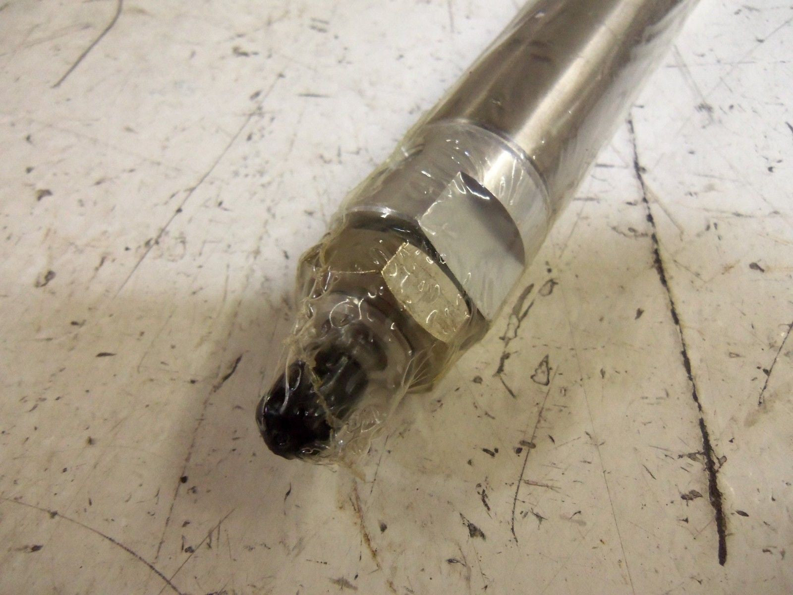 SMC NCDME106-0700 CYLINDER *NEW NO BOX*
