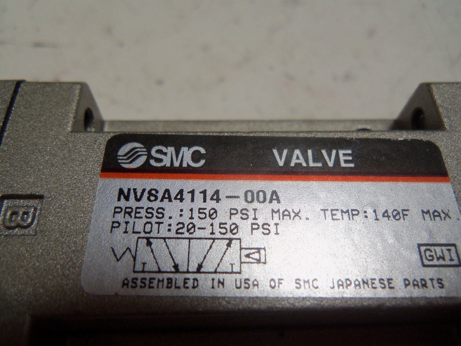 SMC NV8A4114-00A SOLENOID VALVE *NEW NO BOX* (AS PICTURED)