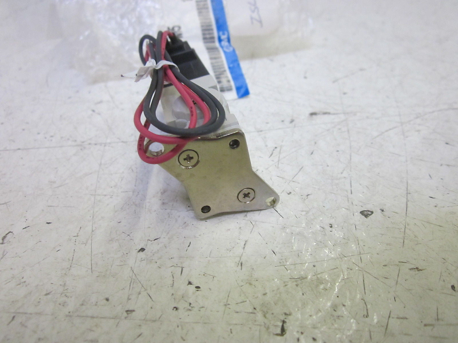 SMC NVKF332V-5G-M5 VALVE 24VDC *NEW IN A FACTORY BAG*