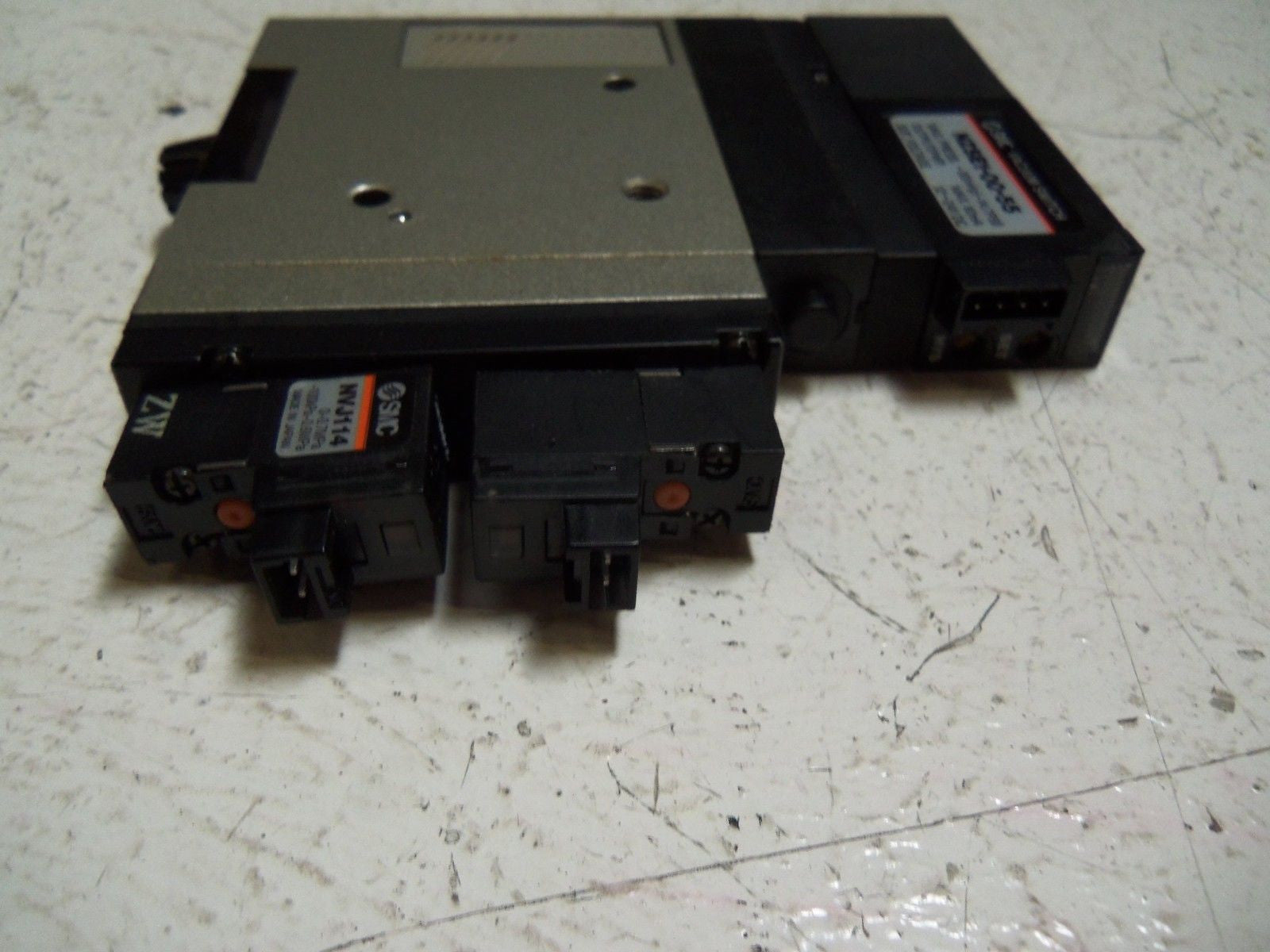 SMC NZM131HWZSE1-00 VACCUM SWITCH *USED*
