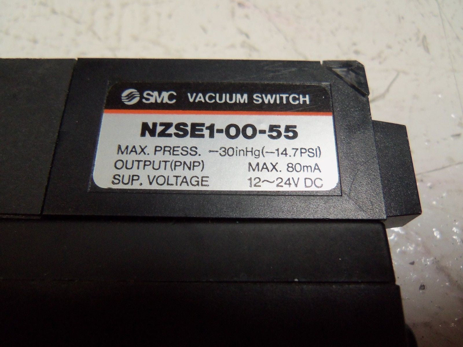 SMC NZM131HWZSE1-00 VACCUM SWITCH *USED*