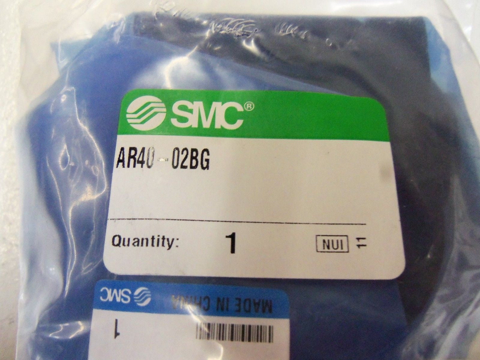 SMC REGULATOR AR40-02BG *NEW IN BAG*