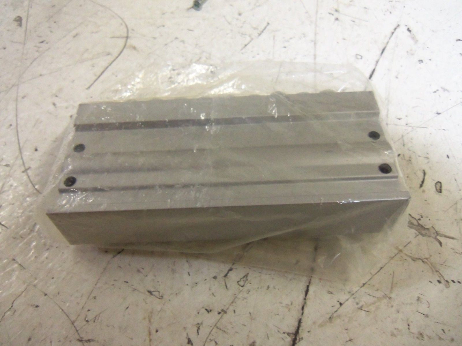 SMC SS5Y3-41-10-C6 MANIFOLD *NEW NO BOX*