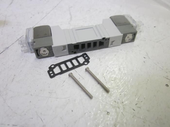SMC SY3240-5l0Z  *NEW IN A FACTORY BAG*