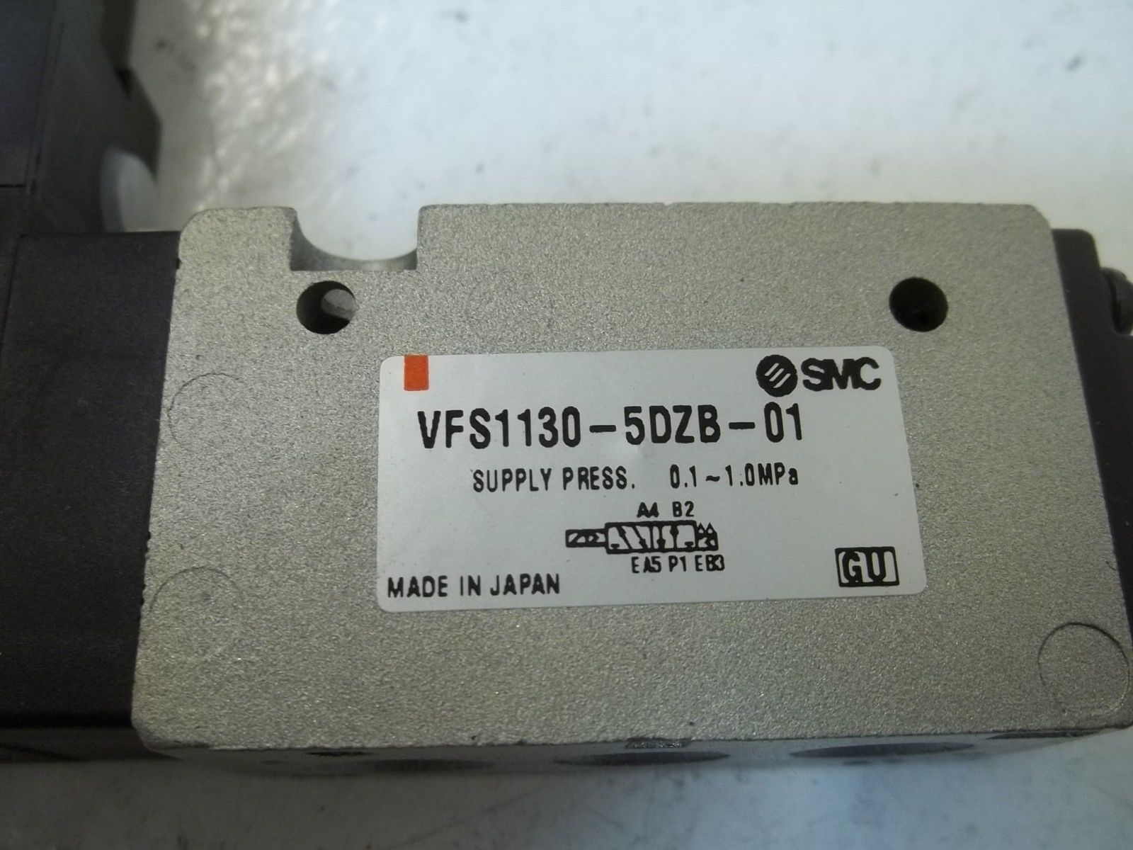 SMC VFS1130-5DZB-01 *NEW NO BOX*