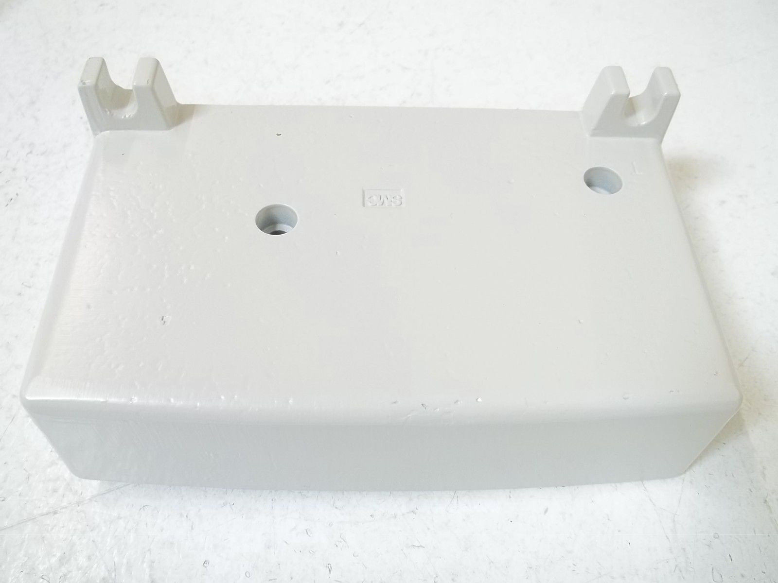 SMC VVQC4000-2A-1T END PLATE *NEW NO BOX*