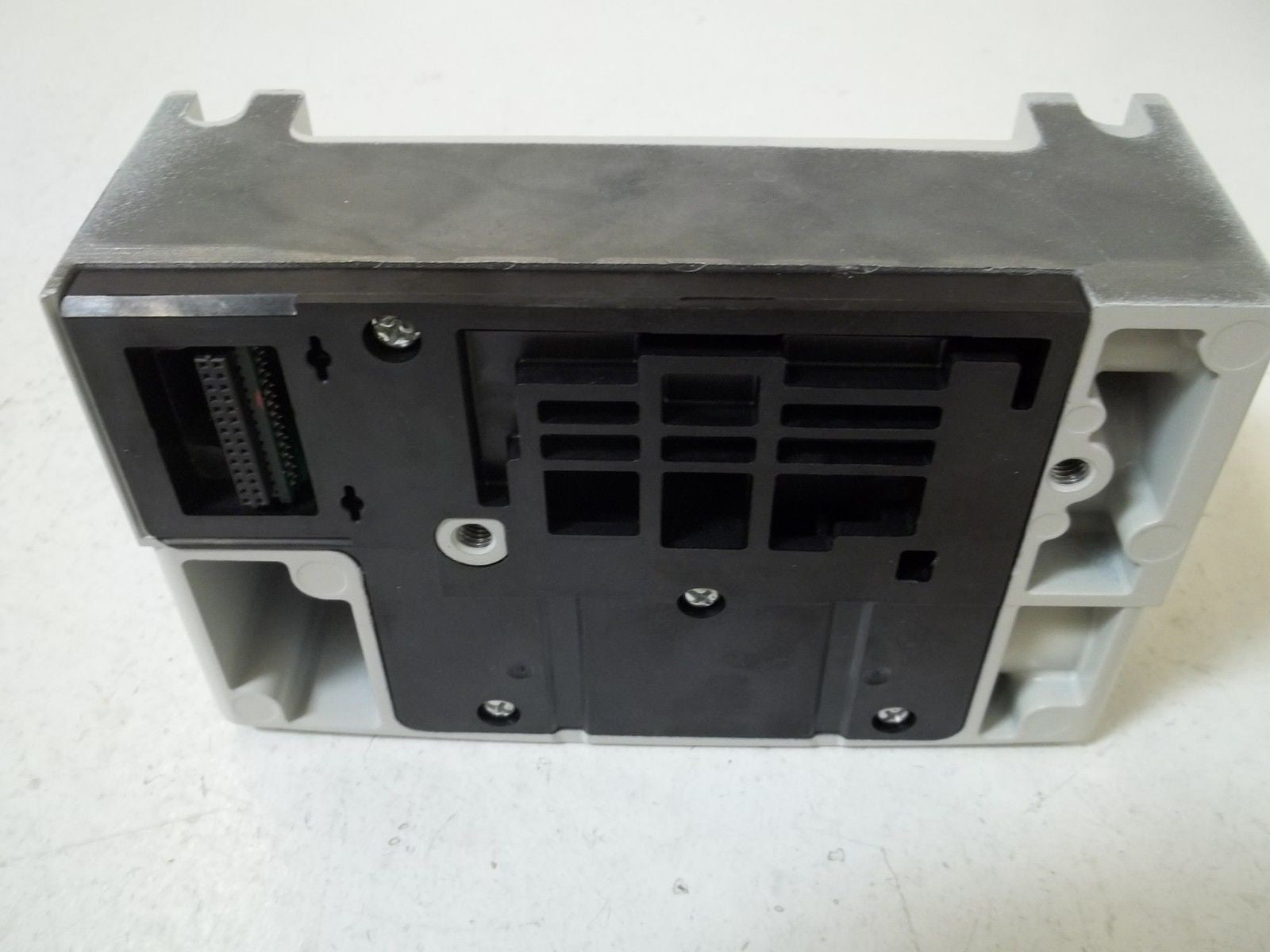 SMC VVQC4000-3A-2T D-SIDE END PLATE *NEW NO BOX*