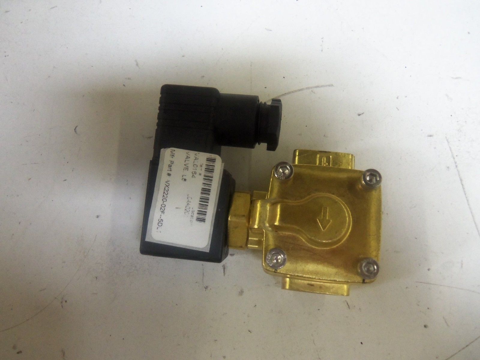SMC VXD2140-04F-5D1 *NEW NO BOX*