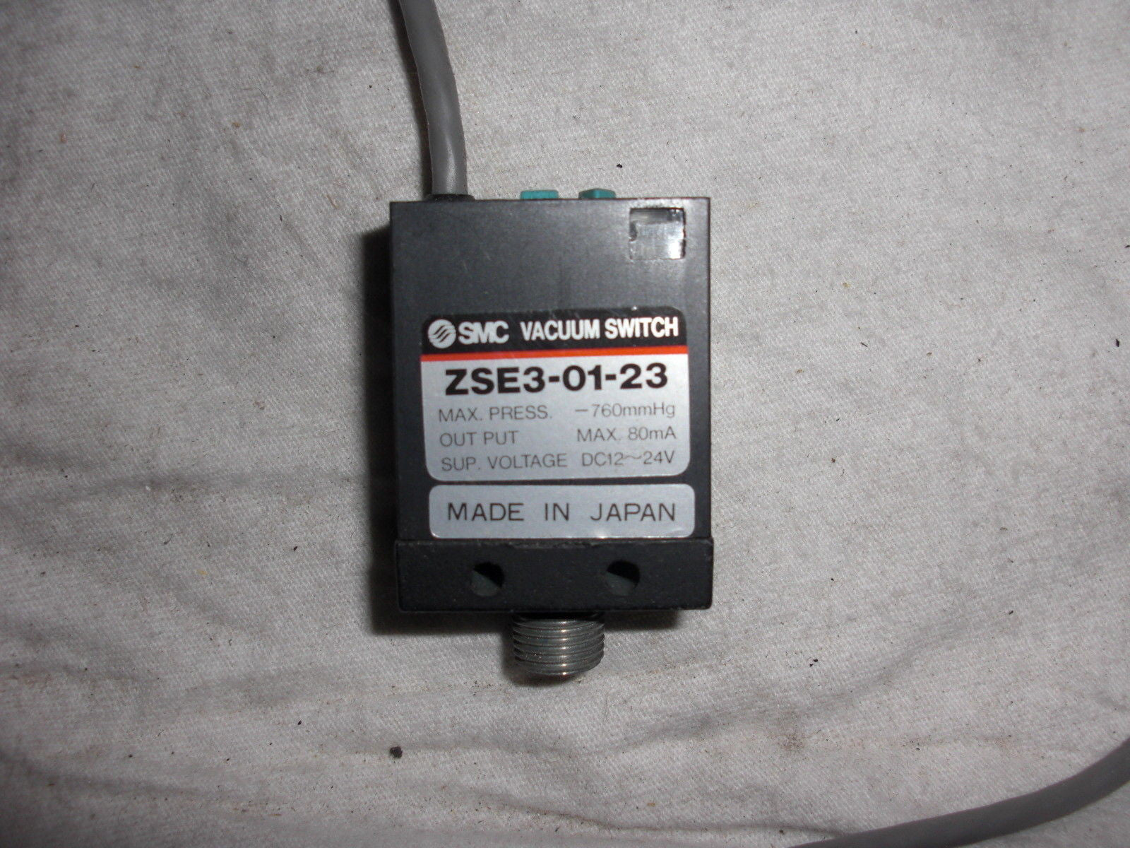 SMC ZSE3-01-23-XJ *NEW*