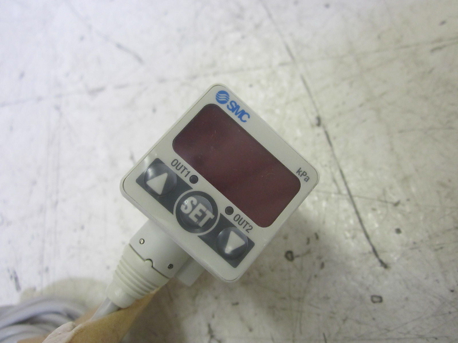 SMC ZSE50F-02-22L-E VACUUM SWITCH *NEW IN BOX*